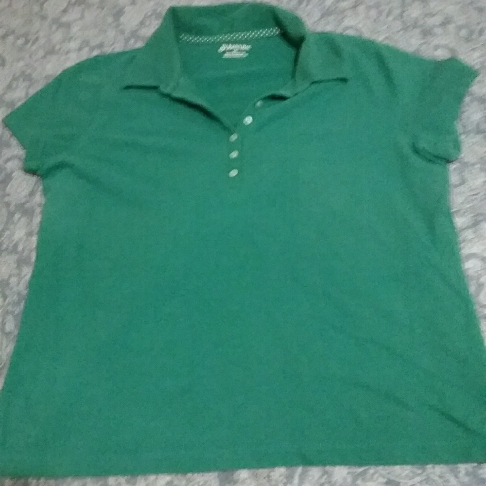 🦋 5-button collar t-shirt